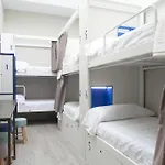 Stop Ab Hostel *