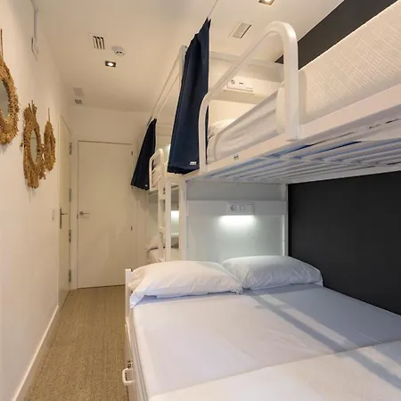 Stop Ab Hostal