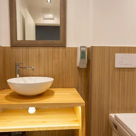 Stop Ab 호스텔 말라가