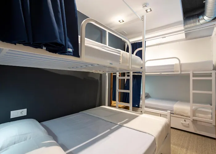 Stop Ab Хостел *