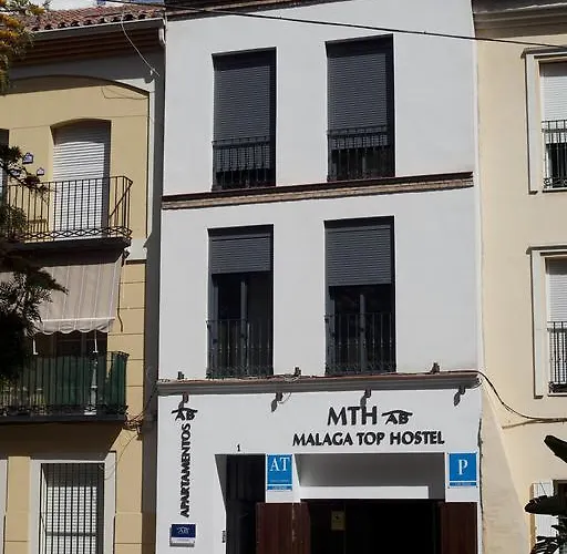 Stop Ab Хостел Малага